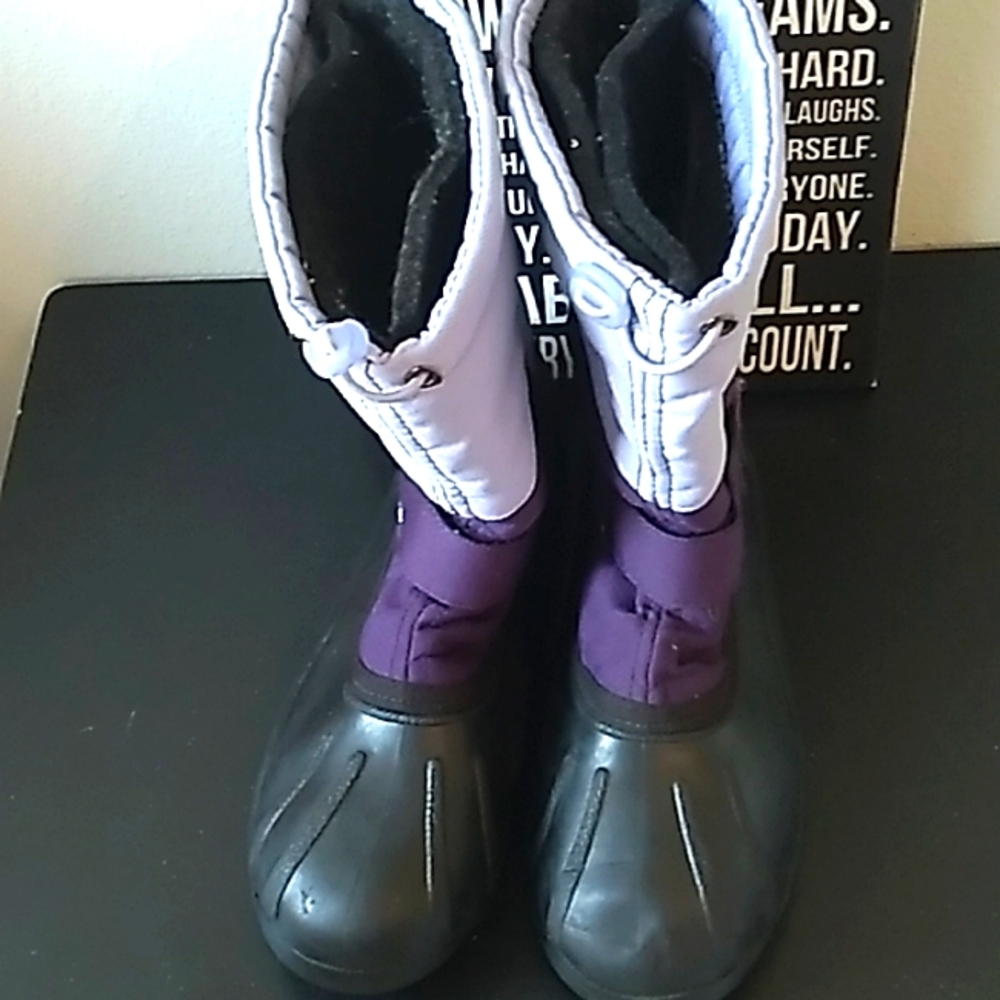 Ozark Tails Boots
